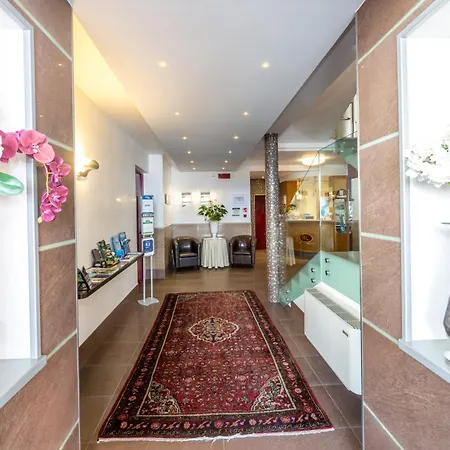 丽利亚酒店 利多迪迪耶索洛